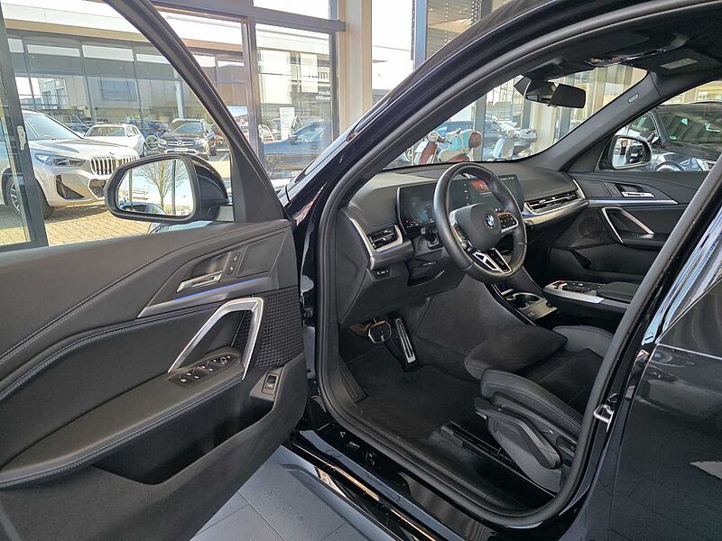 BMW X1 sDrive18i M Sportpaket / Adapt. LED / Keyless
