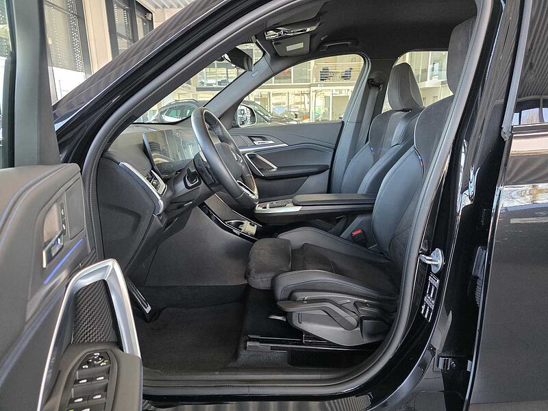 BMW X1 sDrive18i M Sportpaket / Adapt. LED / Keyless