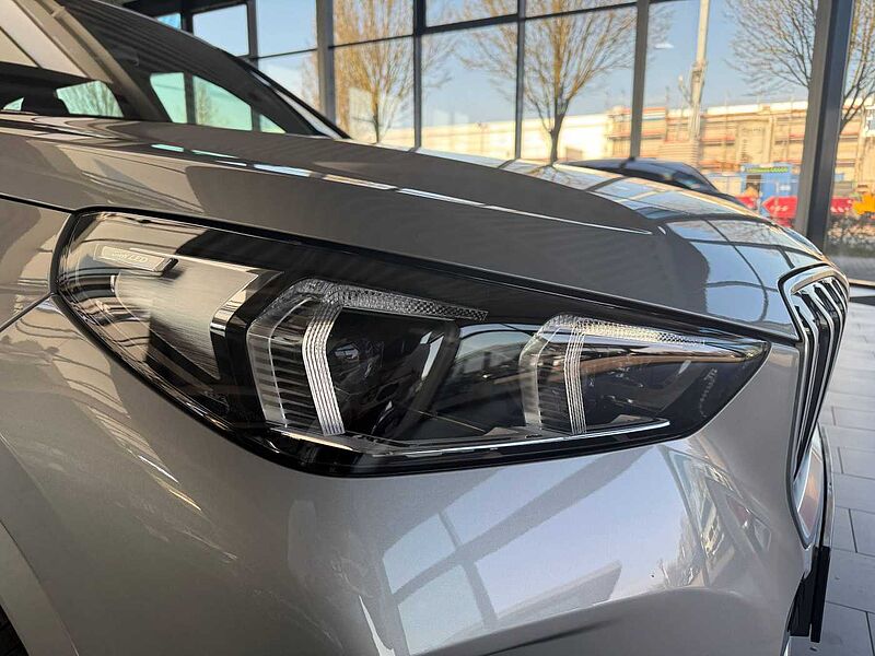 BMW X1 sDrive18i M Sportpaket / Adapt. LED / Keyless