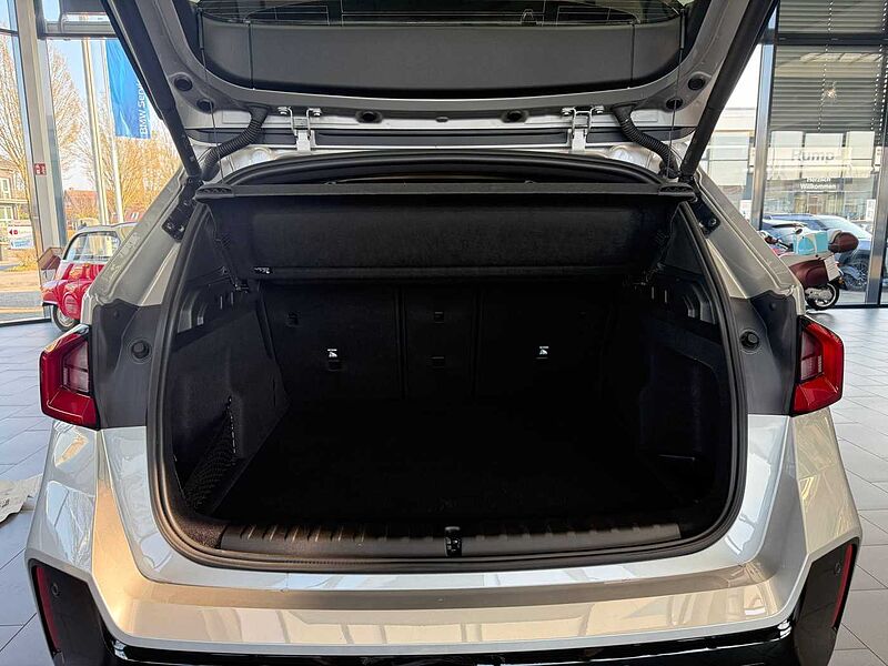 BMW X1 sDrive18i M Sportpaket / Adapt. LED / Keyless