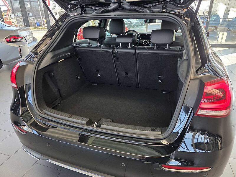 Mercedes-Benz A 250 4Matic 7G-DCT Progressive Multibeam LED / MBUX