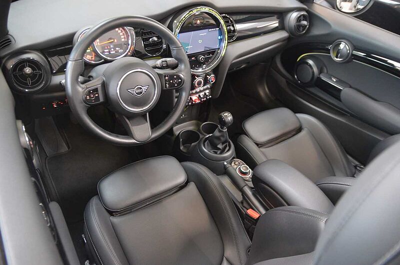 MINI CABRIO Mini Cooper Classic Trim