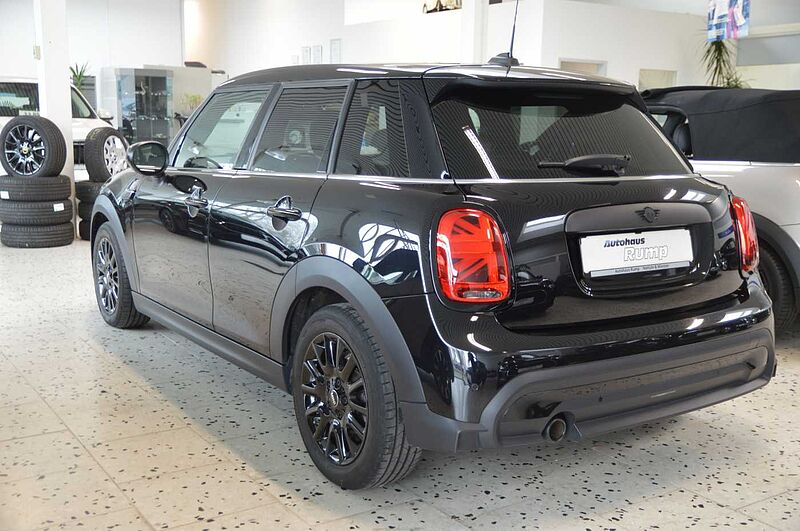 MINI 5-TÜRER One Aut. Classic Trim