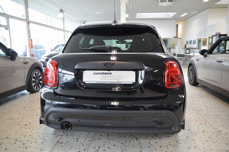 MINI 5-TÜRER One Aut. Classic Trim