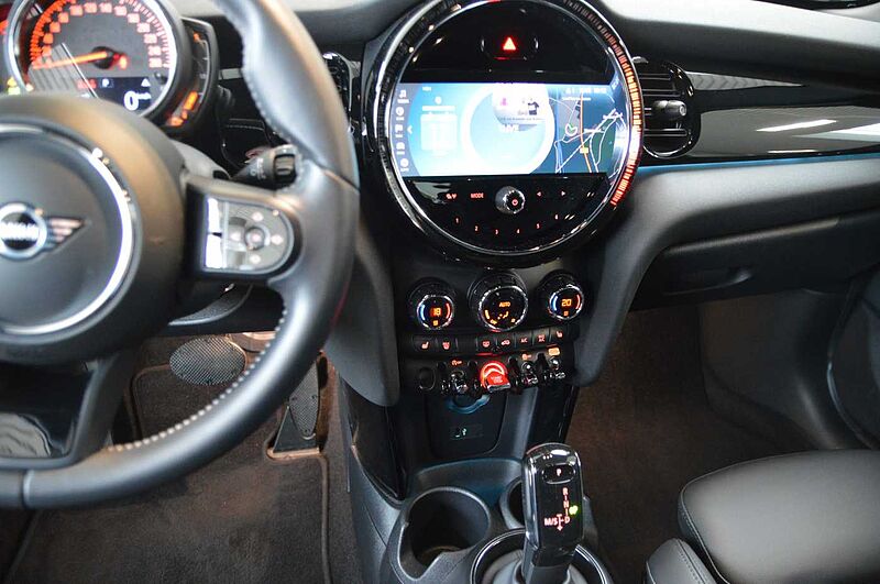 MINI 5-TÜRER One Aut. Classic Trim