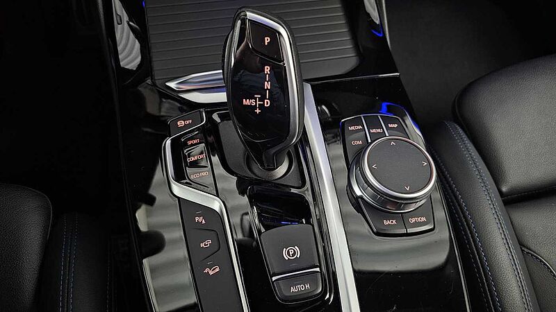 BMW X3 M40i Pano/, DA+/h/k Sound/AHK
