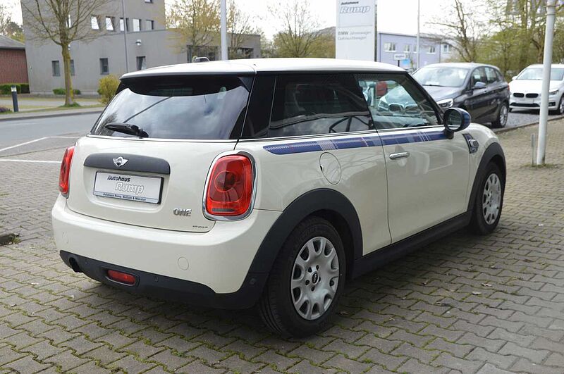 MINI 3-T&Uuml;RER Mini One First