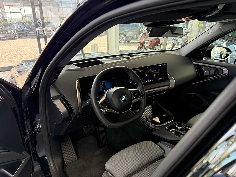 BMW X3 20d xDrive AHK/HUD/ACC/360&deg;Cam/H&K/Memo.