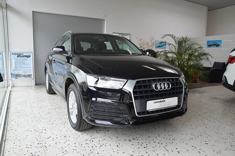 Audi Q3 1.4 TFSI  S tronic sport