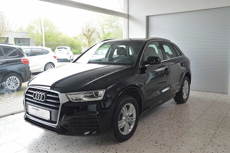 Audi Q3 1.4 TFSI  S tronic sport