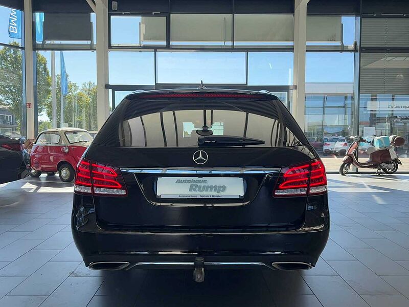 Mercedes-Benz E 350d 4Matic AHK/PANO/Standheizung/360°Kam