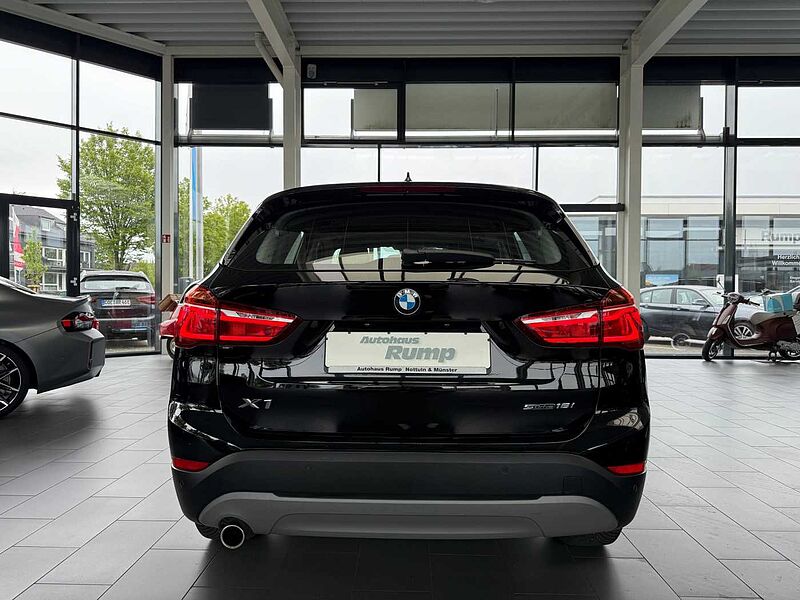 BMW X1 sDrive 18i Automatik /Sitzheizung