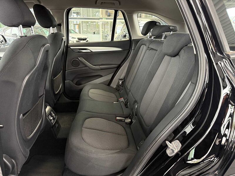 BMW X1 sDrive 18i Automatik /Sitzheizung