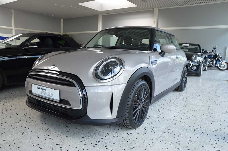 MINI ONE 3-TÜRER Navi LED Sposi