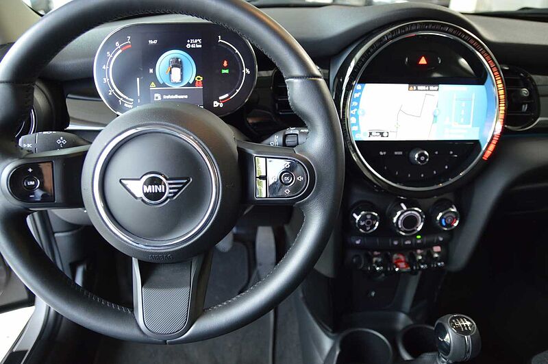 MINI ONE 3-TÜRER Navi LED Sposi