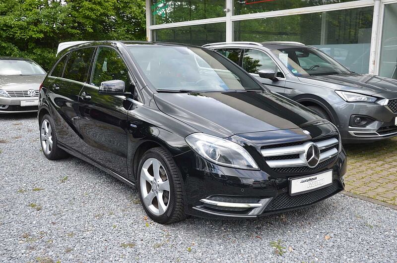 Mercedes-Benz B 200 Sports Tourer 1.Hd. AHK
