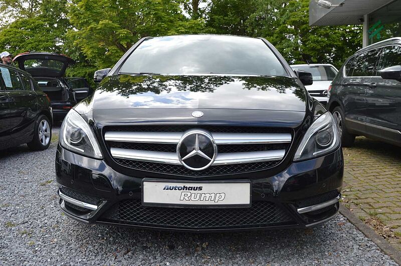 Mercedes-Benz B 200 Sports Tourer 1.Hd. AHK