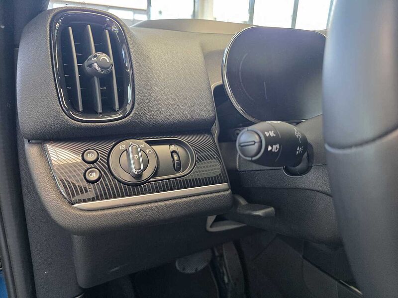 MINI Cooper Countryman Yours Trim Autom. HUD/RFK/Pano/Leder