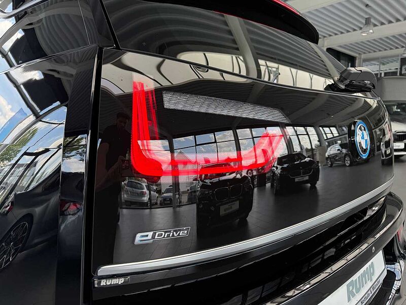 BMW i3s 120AH LED | NAVI | RÜCKFAHRKAMERA | PDC
