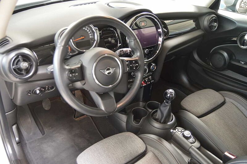 MINI ONE 1.Hd. Navi Sportsitze