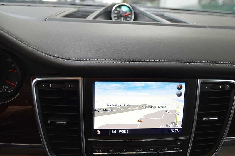 Porsche Panamera 4S PDK SD