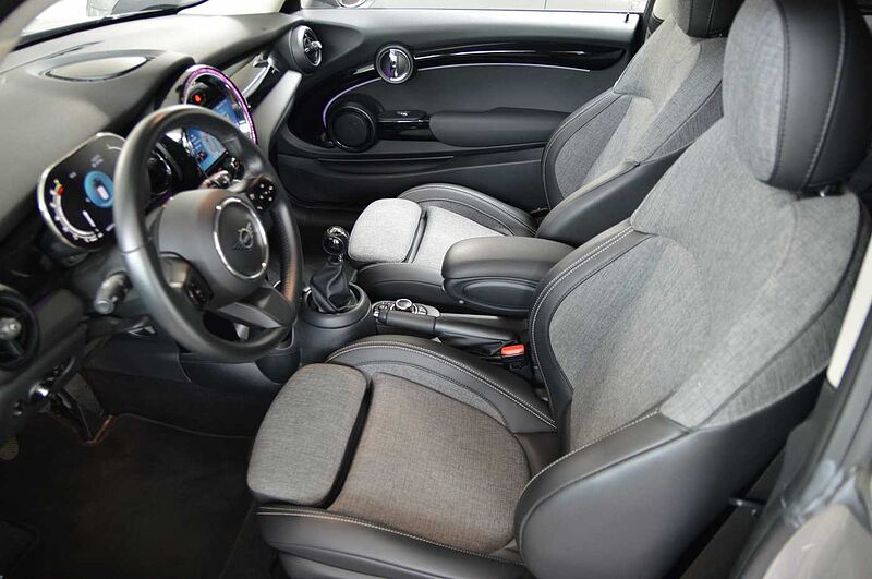 MINI ONE 3-T&Uuml;RER Navi, '17 LM-F