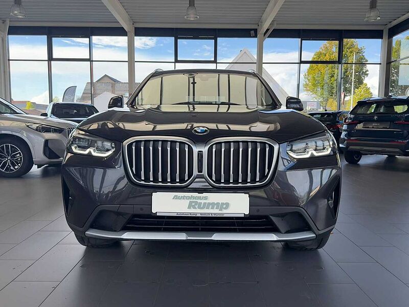BMW X3 xDrive20d Aut. AHK, HiFi, LED, RFK
