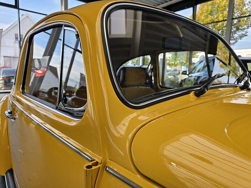 Volkswagen Käfer 1200 Sunny Bug Sondermodell 1.800 Stück wurden gebaut