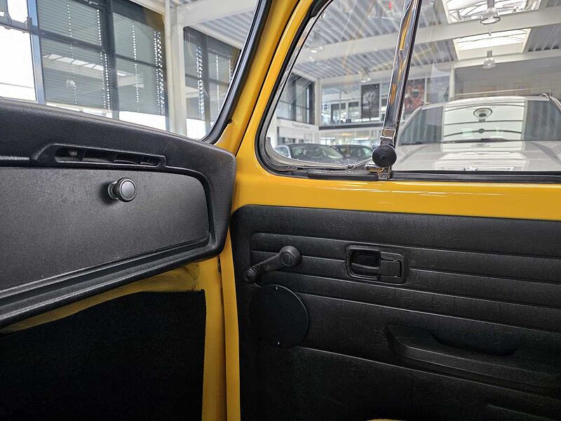 Volkswagen Käfer 1200 Sunny Bug Sondermodell 1.800 Stück wurden gebaut