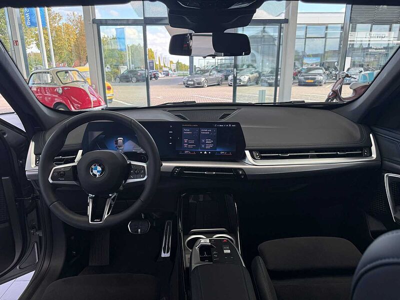 BMW X1 sDrive18i M Sportpaket/Keyless/Fernlichtassistent