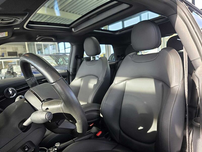 MINI Cooper 3trg. Autom. Pano/Leder/LED/Apple/PDC