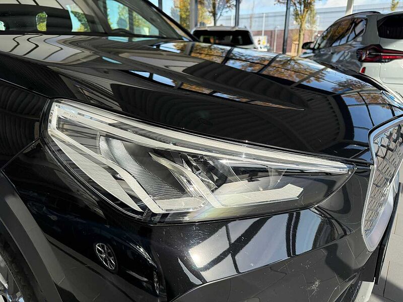 BMW iX1 eDrive20 | Navi | LED | SHZ| Kamera | Parkassistent