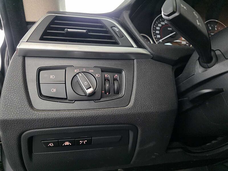 BMW 320i Gran Turismo Sportline 1.Hd. /ACC/AHK/RFK