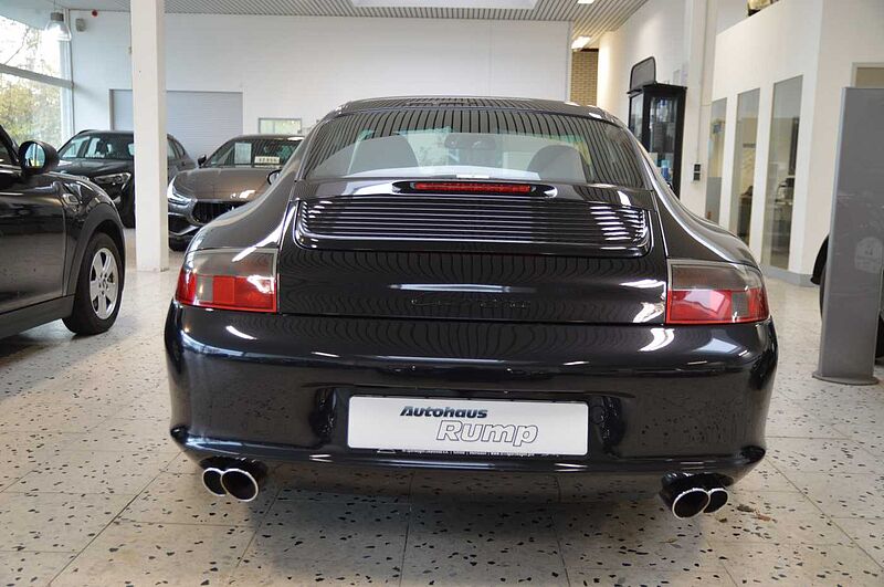 Porsche 911 996 Carrera Facelift