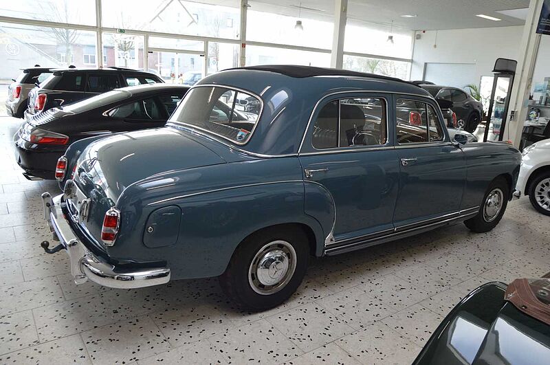 Mercedes-Benz 220A Ponton Verdeck