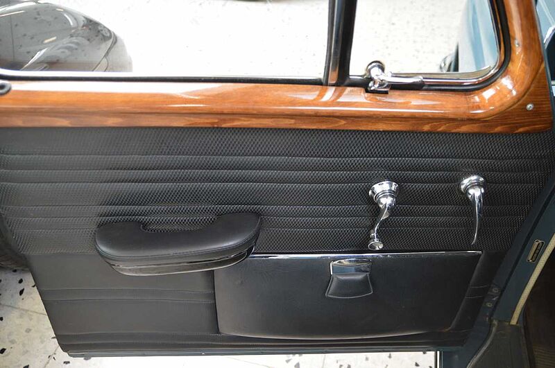 Mercedes-Benz 220A Ponton Verdeck