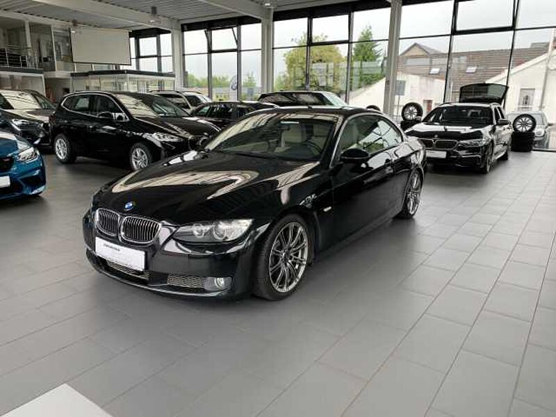BMW 335i Cabrio Deutsches Fahrzeug, Scheckheft