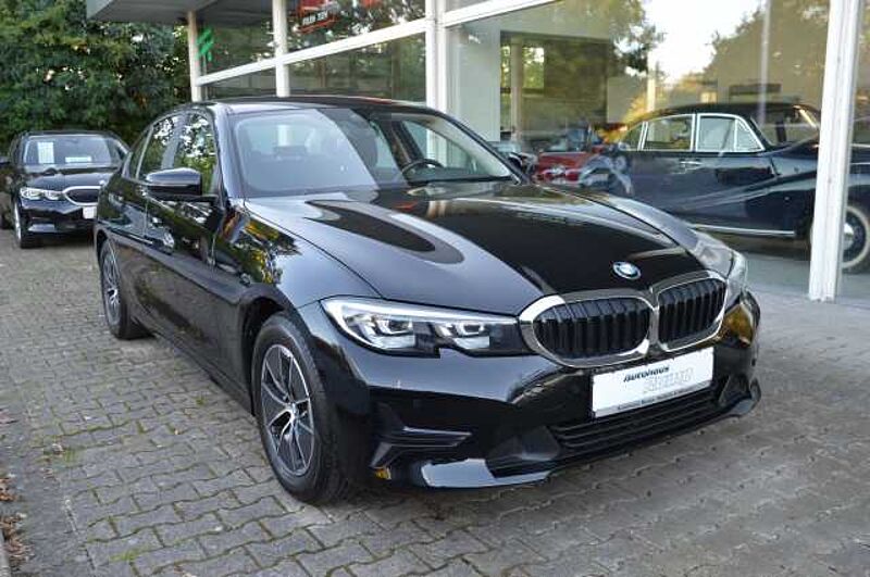 BMW 318i Autom. Lim. Navi