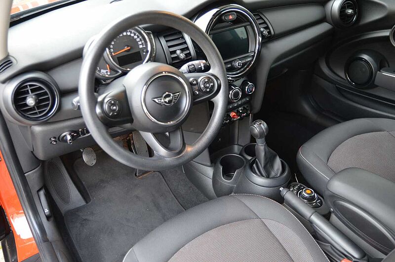 MINI One Navi, Sitzhzg.