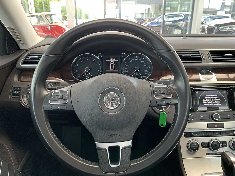 Volkswagen Passat 1.4 TSI DSG BMT Comfortline