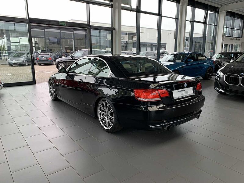 BMW 335i Cabrio Deutsches Fahrzeug, Scheckheft