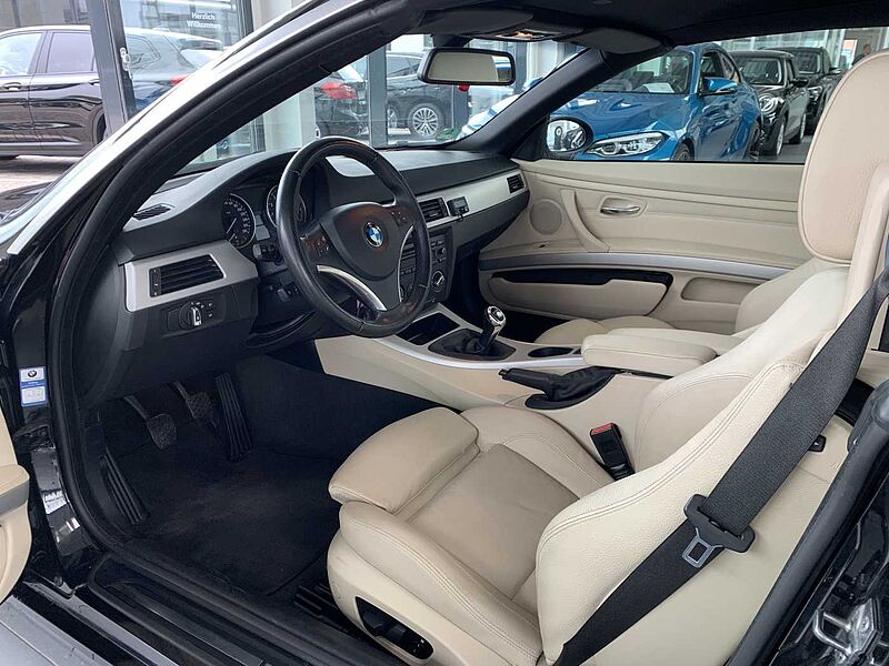 BMW 335i Cabrio Deutsches Fahrzeug, Scheckheft
