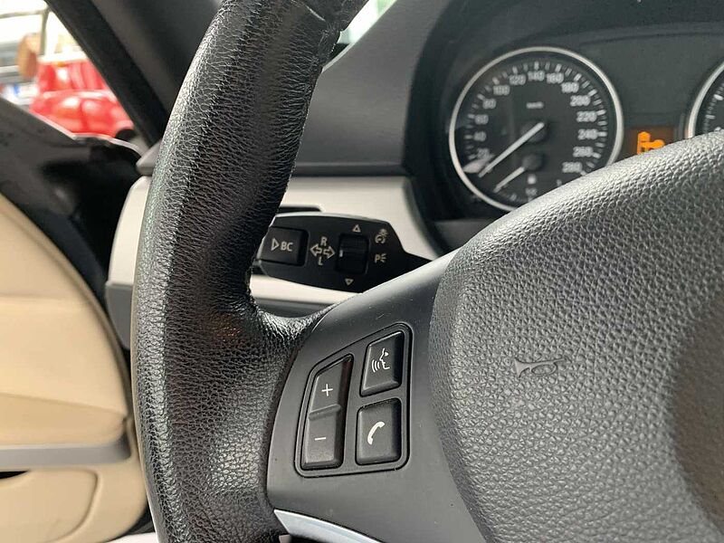 BMW 335i Cabrio Deutsches Fahrzeug, Scheckheft