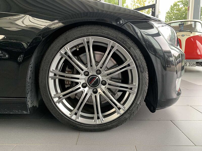 BMW 335i Cabrio Deutsches Fahrzeug, Scheckheft