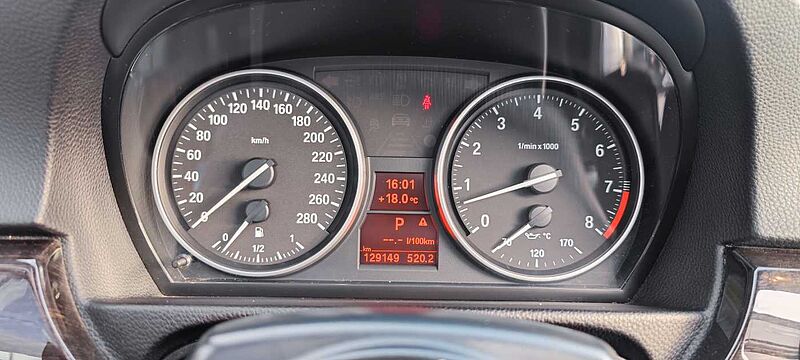 BMW 325i Cabrio Aut. Edition Exclusive Navi+, HiFi