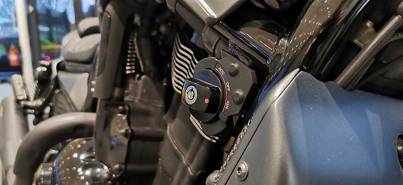 Harley-Davidson Night Rod Special Custom Umbau, alles Eingetragen