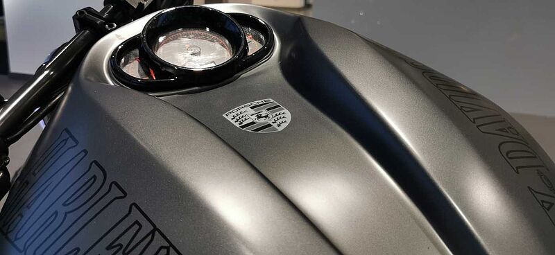 Harley-Davidson Night Rod Special Custom Umbau, alles Eingetragen