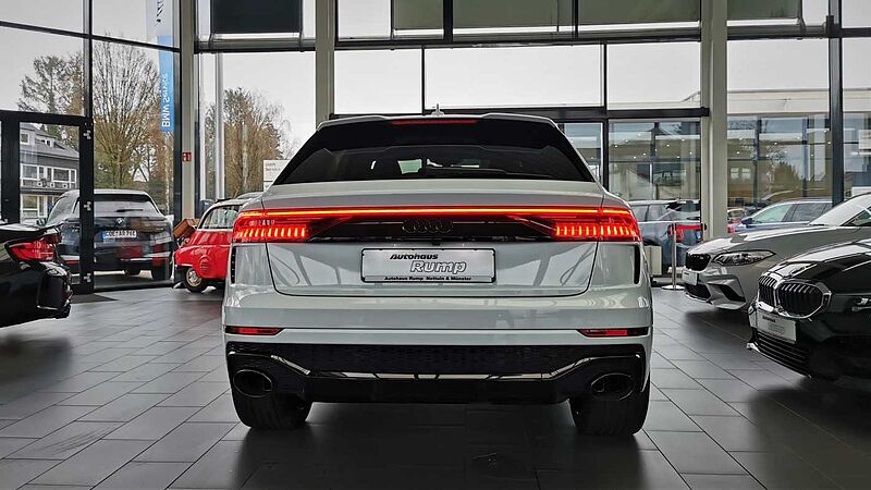 Audi RS Q8 4.0 TFSI quattro
