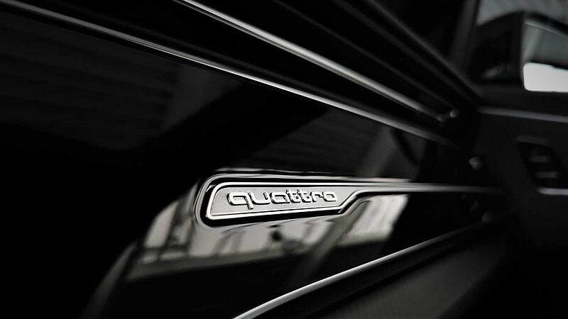 Audi RS Q8 4.0 TFSI quattro