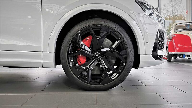 Audi RS Q8 4.0 TFSI quattro